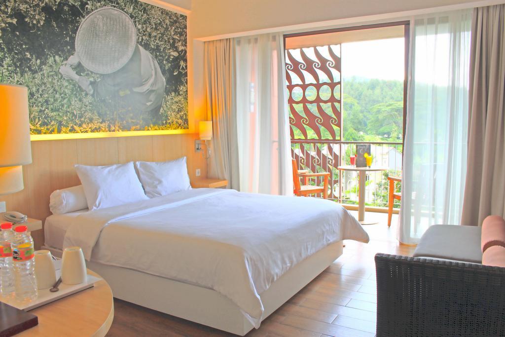 Pesona Alam Resort & Spa Puncak Luaran gambar